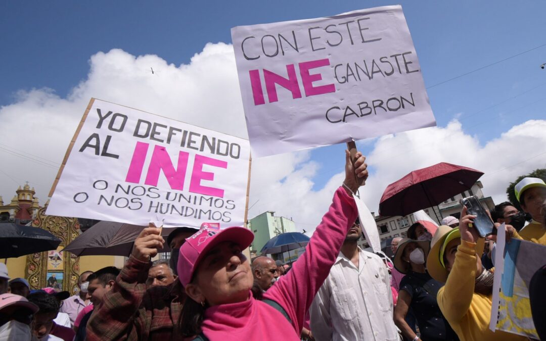 Irregularidades en el INE: Detectan contratos por más de 400 mdp en 2022