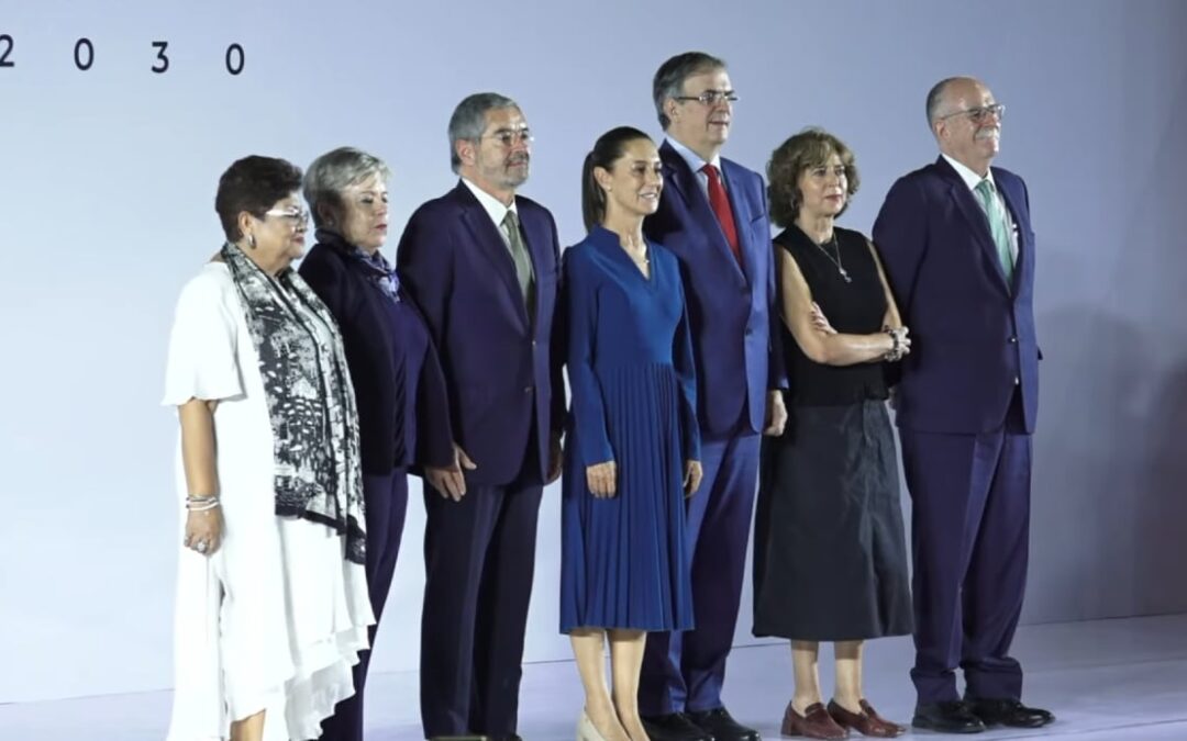 Sheinbaum presenta a su gabinete: Ebrard va a Economía y De la Fuente a SRE