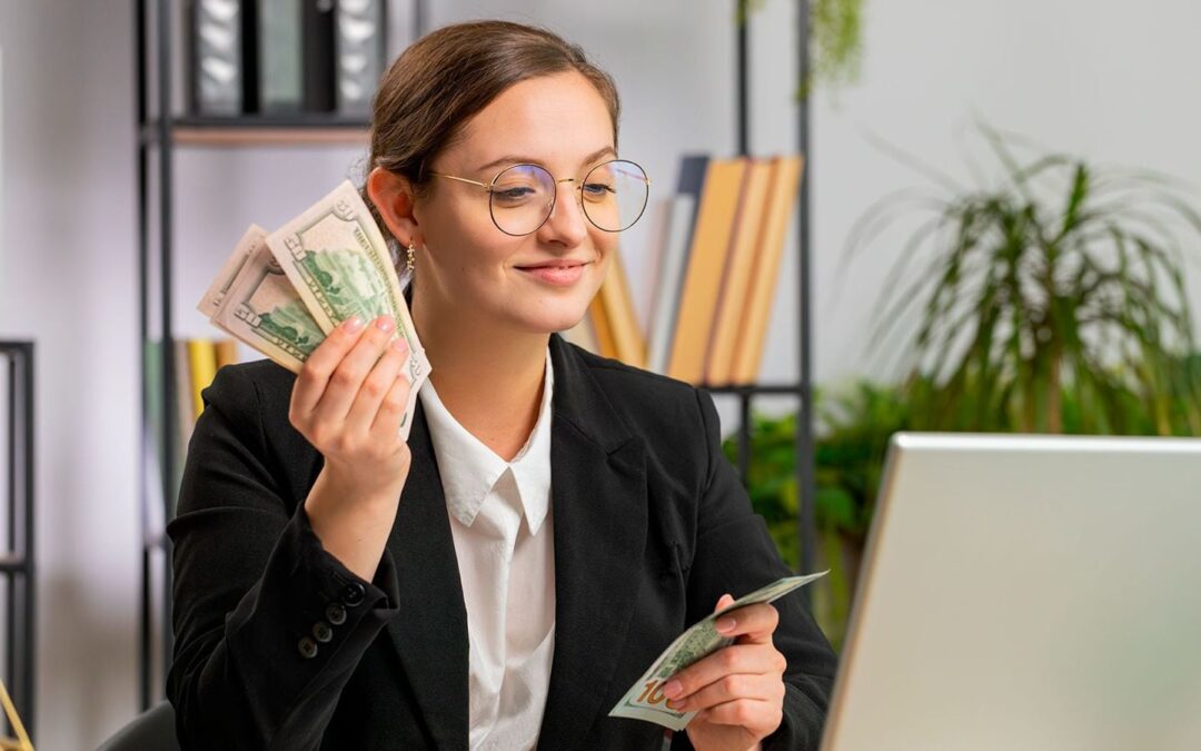 ¿Quieres lana extra? 4 plataformas de freelance que ofrecen chamba y hasta ¡pagan en dólares!