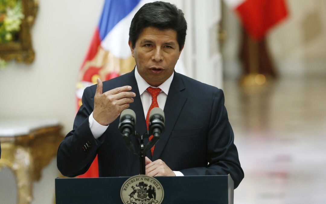 Crisis en Perú: ¿Es un golpe o autogolpe de estado? Esto sabemos