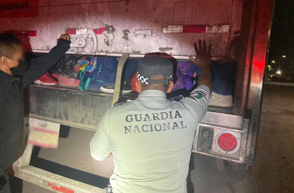 Rescatan a más de 350 migrantes en tres estados, entre ellos varios menores de edad