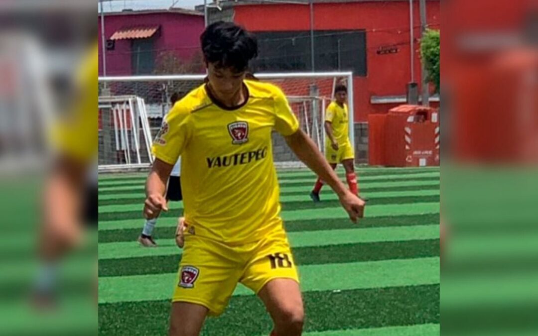 Muere Leonardo Gómez, joven futbolista que fue impactado por un rayo en Cuernavaca