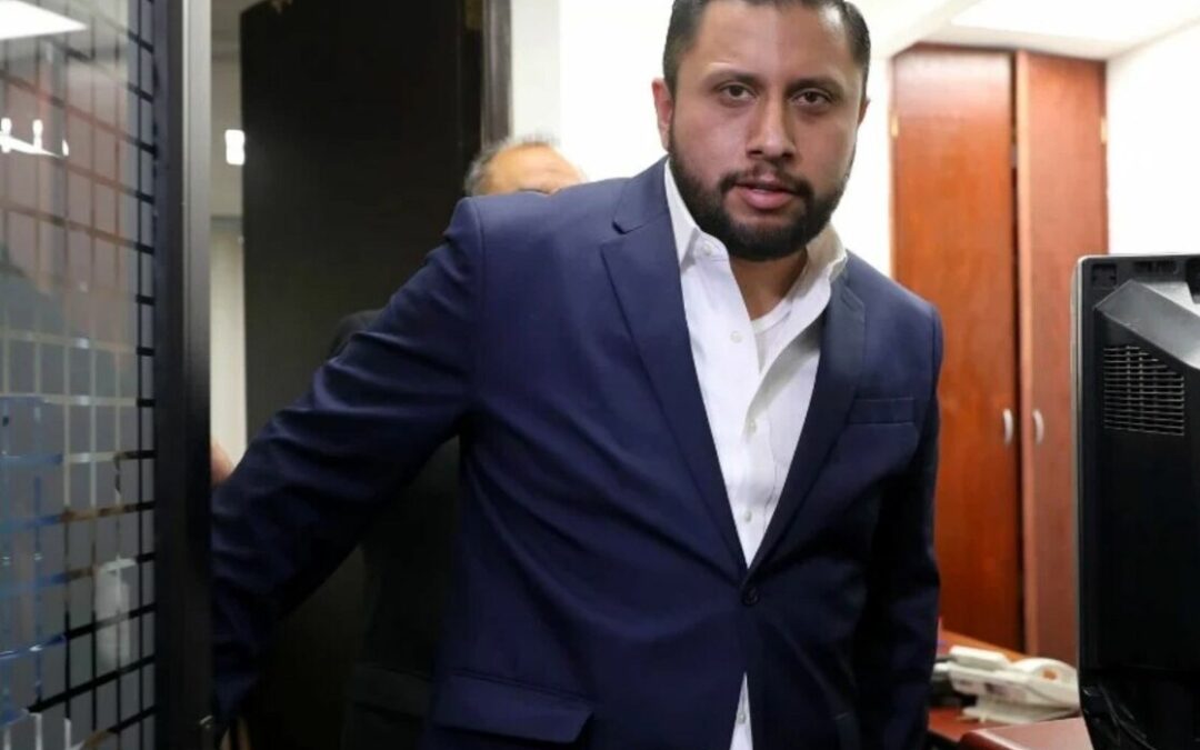 Excolaborador del gobierno de César Duarte se suicida en Chihuahua