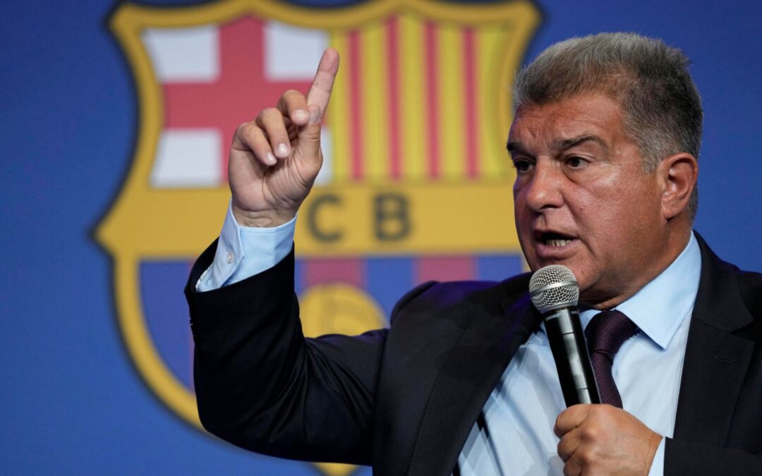 Real Madrid es históricamente favorecido por árbitros: Laporta, presidente del Barcelona