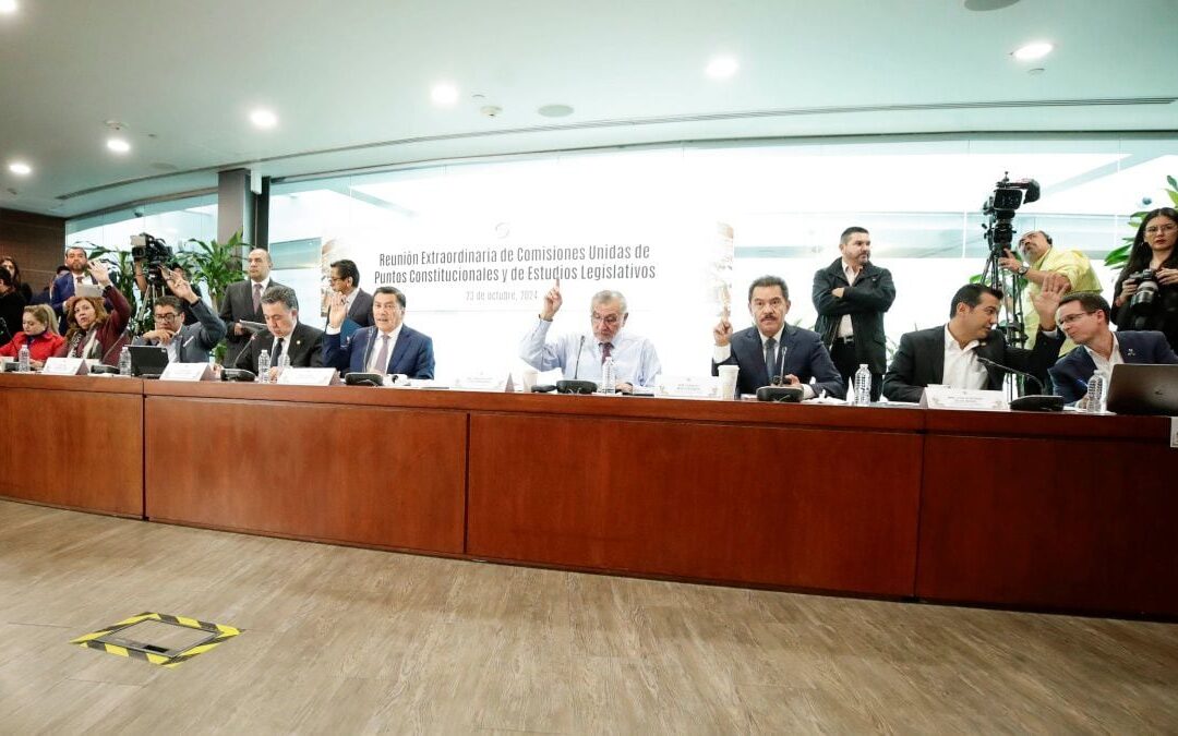 Reforma de supremacía constitucional avanza en el Senado: Iniciativa se aprueba en comisiones