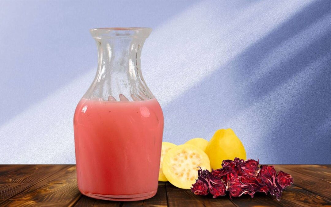 ¿Cuáles son los beneficios del agua de guayaba con jamaica?