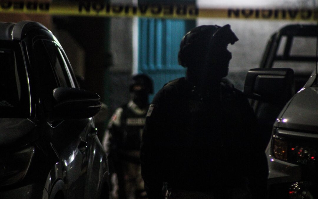 Celaya: Enfrentamiento entre policías y sicarios dejan cinco muertos en pleno puente