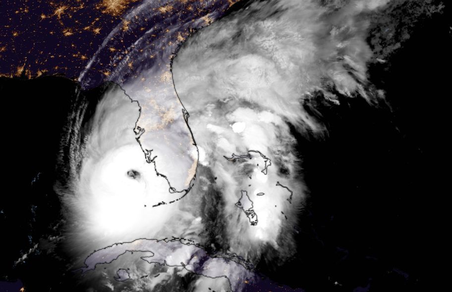 ‘Ian’ toca tierra en Florida como huracán categoría 4