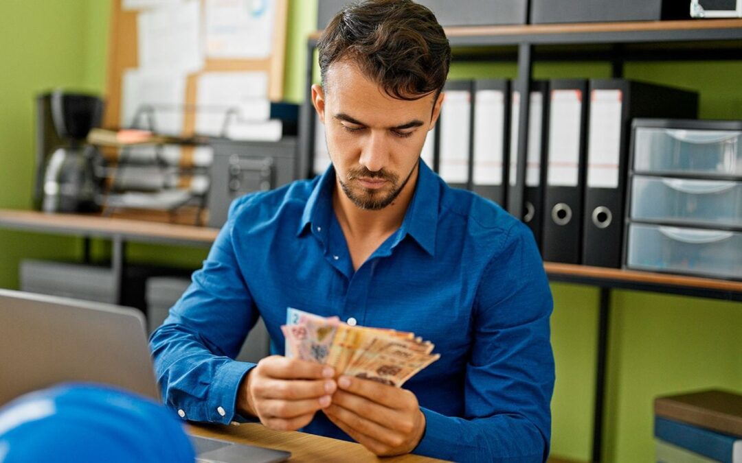 Sube 3% salario diario de NL en enero