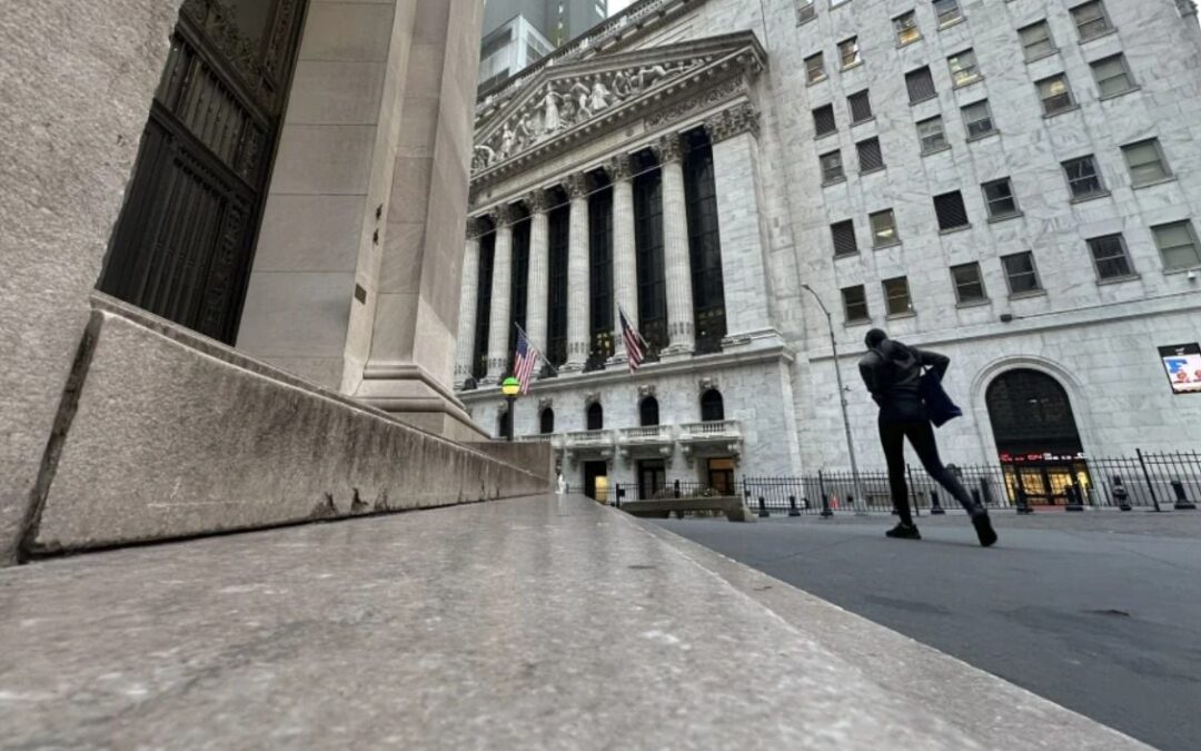 Wall Street abre ‘tenso’ y con pérdidas tras ataque de Ucrania a Rusia