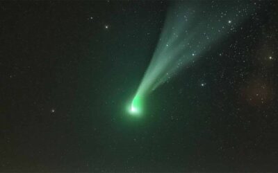 Así se captó la caída de un meteorito que iluminó de verde el cielo Australia (VIDEO)