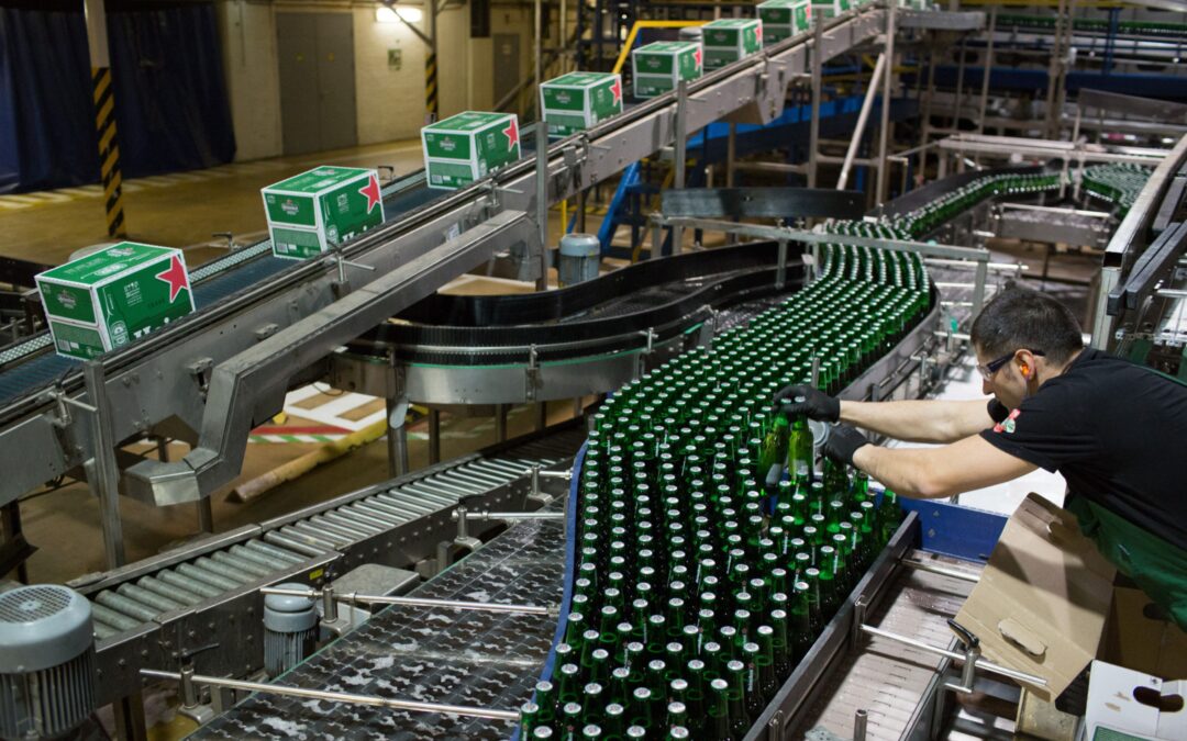 Femsa anuncia proceso para salir del negocio de la cerveza