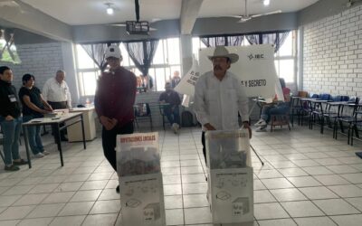 Armando Guadiana vota en Elecciones 2023: ‘Vamos a ganar’