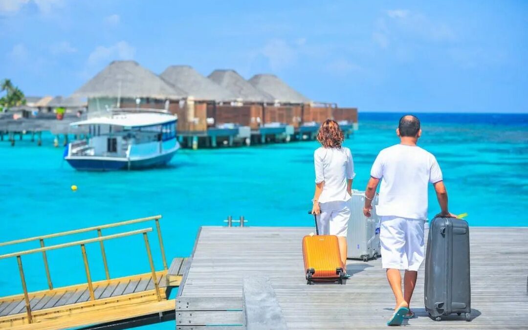 Divisas por turismo internacional rebasan los 13 mil 900 mdd a mayo