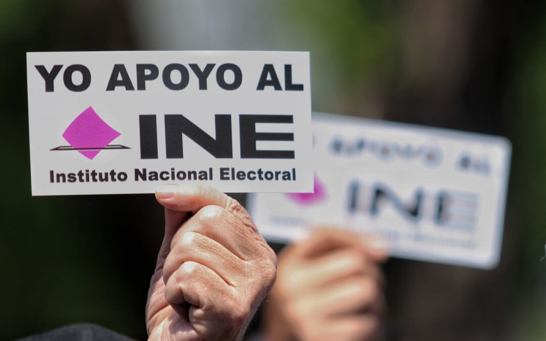 Los mexicanos evitaremos que la pieza del INE caiga