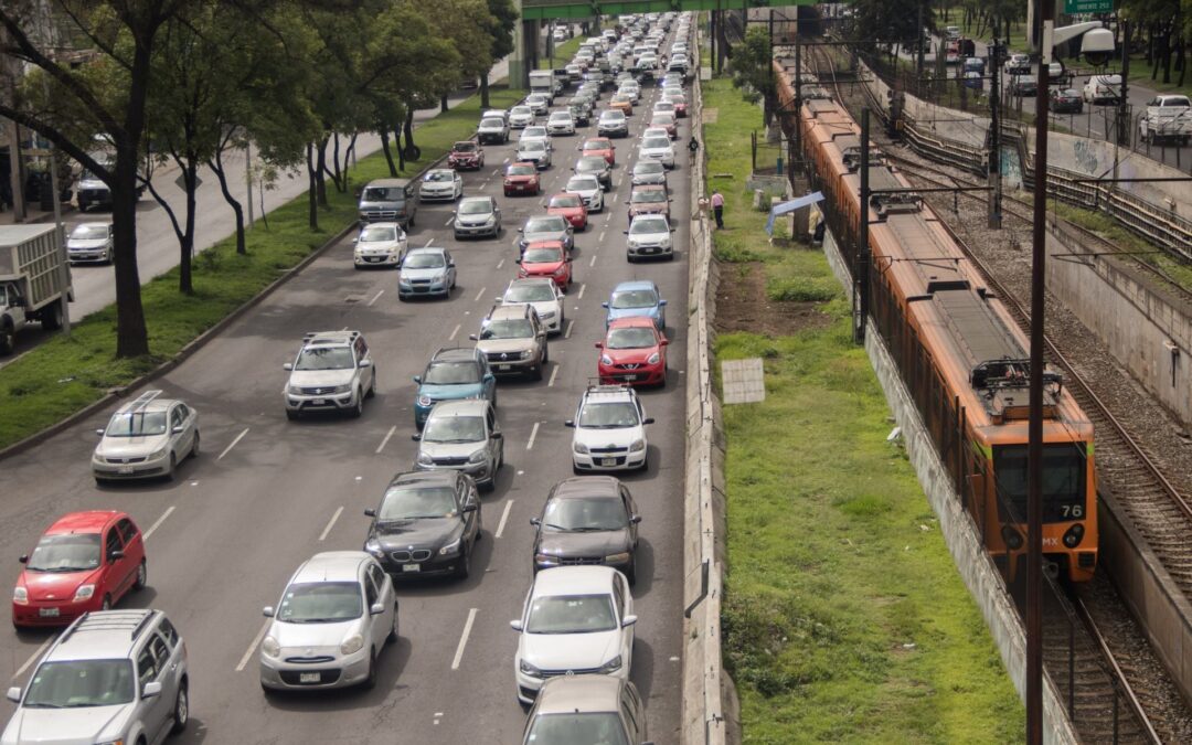 Hoy No Circula ‘patrio’: Estos autos se quedan guardados este lunes 16 de septiembre en CDMX y Edomex