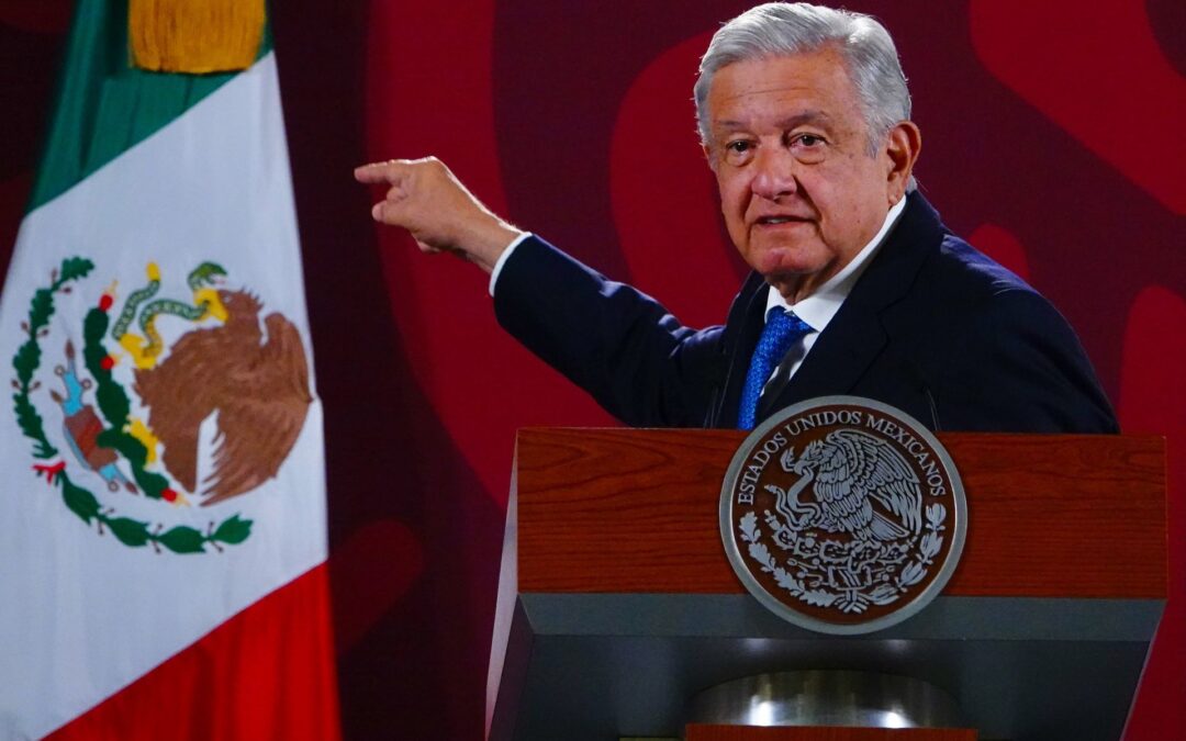 Contra la inflación: AMLO y empresarios se comprometen a mantener precios de alimentos ‘sin aumentos’