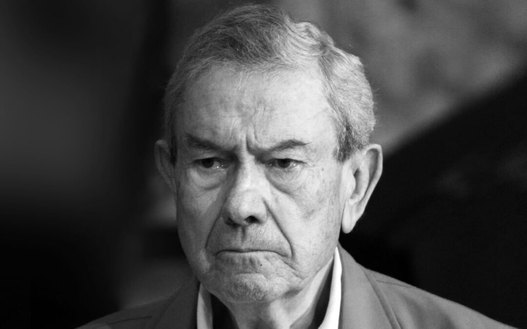 Carlos Tello, el ‘profe’ que pasó por embajadas, Banxico y Hacienda, muere a los 86 años