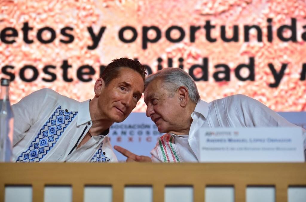AMLO pifia y llama ‘presi…’ a gobernador de Yucatán: ‘un destape más’, dice