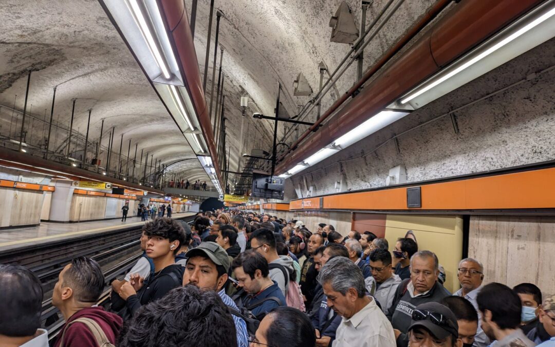 ‘Lío’ en el Metro de CDMX: ¿Qué estaciones registran más retrasos este miércoles 4 de septiembre?