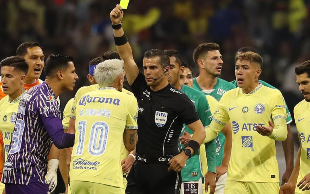 Liga MX: Árbitro investigado por rodillazo a jugador, provocó huelga del gremio en 2017