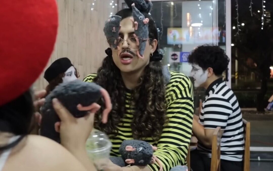 Así nació ‘Johanne Sacreblu’, el meme que se volvió cortometraje vs. ‘Emilia Pérez’: ‘Nos dio coraje’