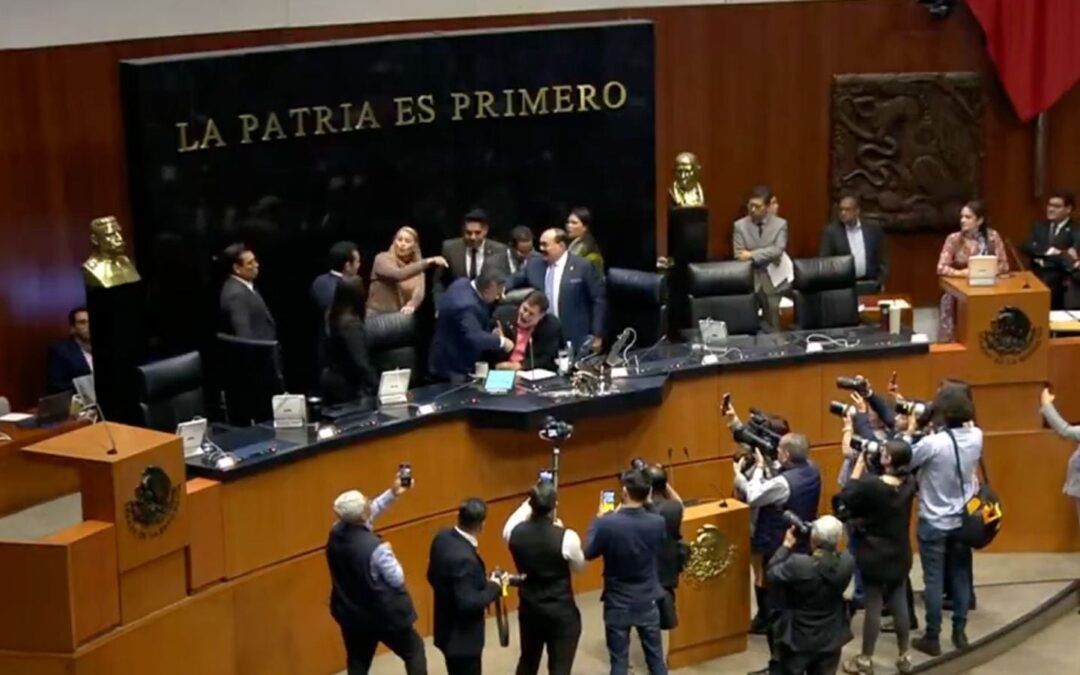 (VIDEO) Noroña y ‘Alito’ Moreno casi se golpean en el Senado: ‘No me ponga el dedo encima’