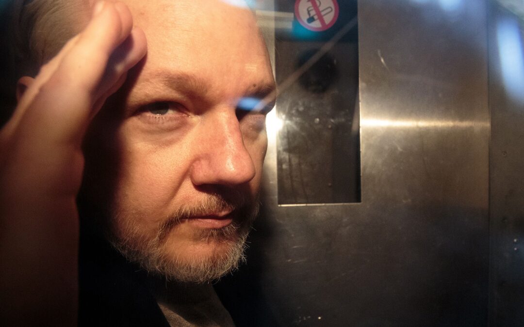 ¡Julian Assange queda libre! Logra acuerdo con EU para declararse culpable por filtraciones de Wikileaks