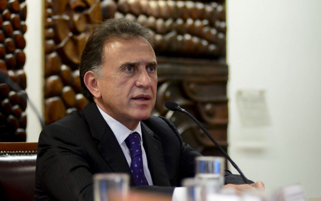 Miguel Ángel Yunes Linares advierte al PAN que presentará acciones legales por la expulsión de él y su hijo