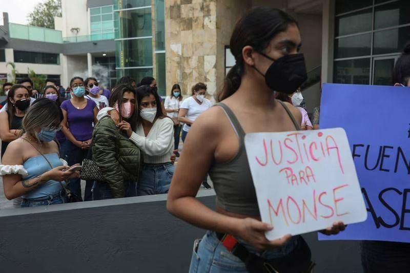 Feminicidio de Monse Bendimes: Detienen a padres de Marlon ‘N’ e imputan nuevos cargos