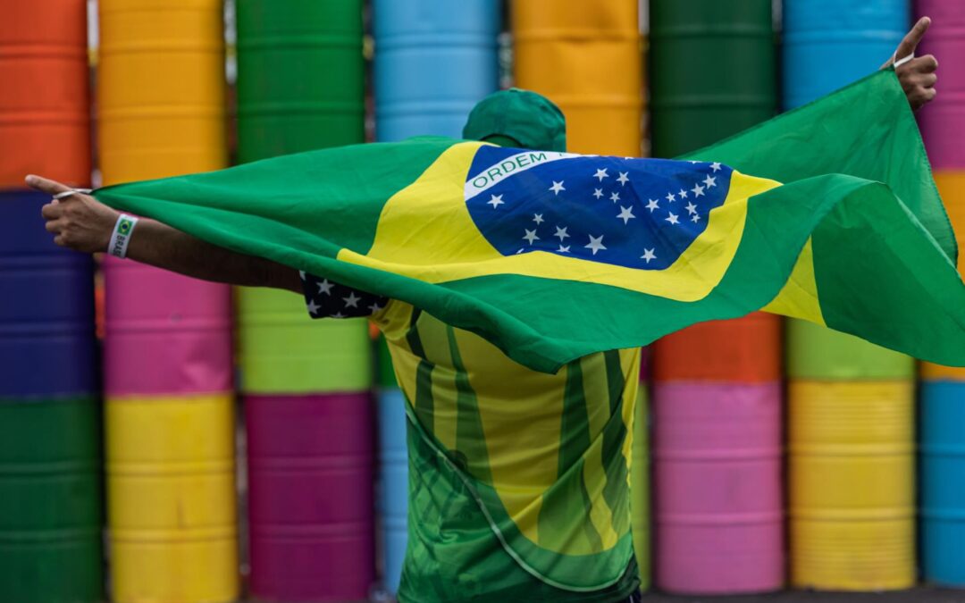 ¿Por qué el mundo entero tiene puesto los ojos en las elecciones de Brasil?