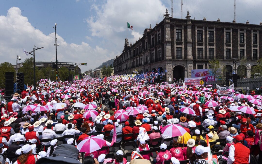 Militantes del PRI y PRD se agarran a sillazos en mitin de Alejandra del Moral en Toluca