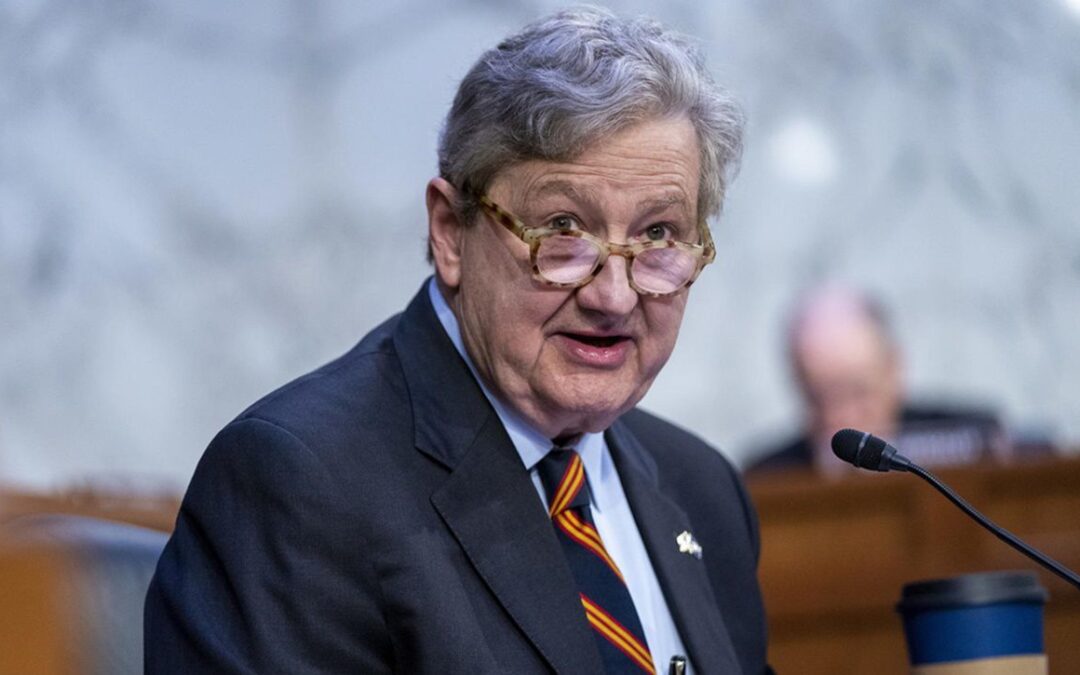 PERFIL: John Kennedy, el republicano que hizo comentarios xenofóbicos contra México
