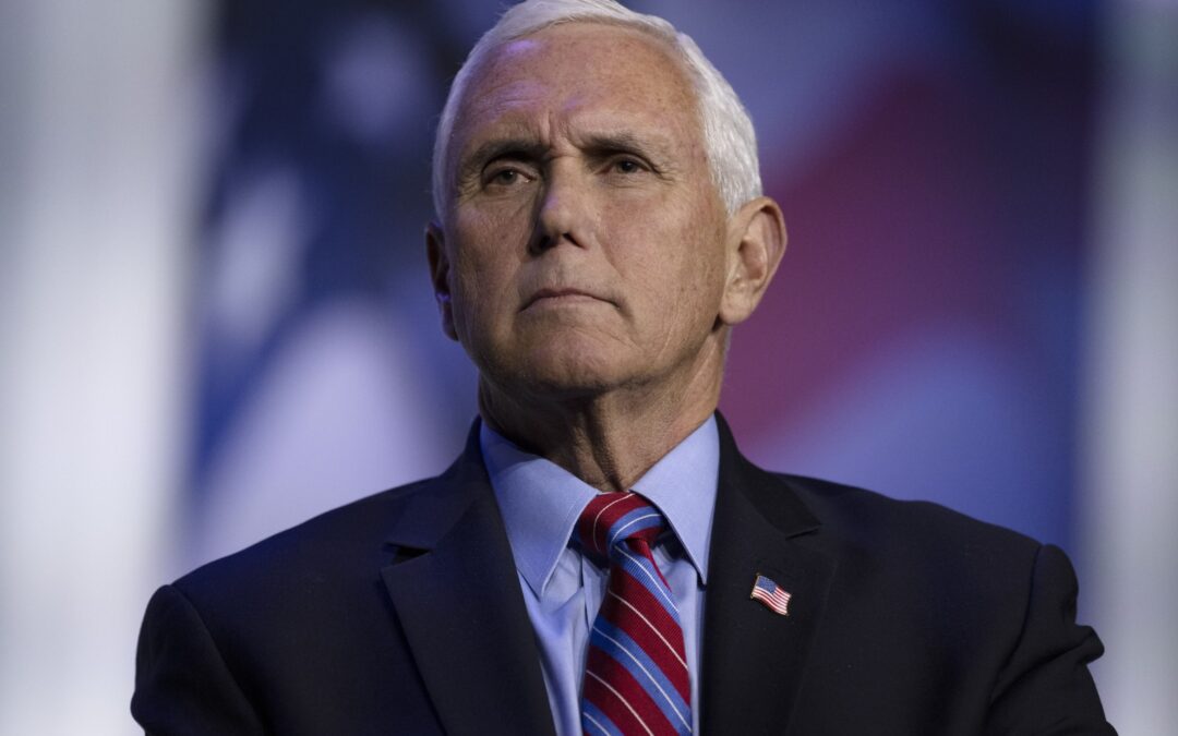 Mike Pence lo hace oficial: Presenta documentos para unirse a la ‘lucha’ por la presidencia de EU
