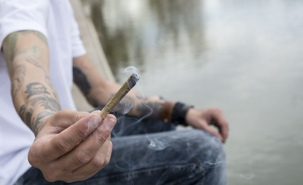 Cinco ciudades de Texas aprueban despenalización de marihuana