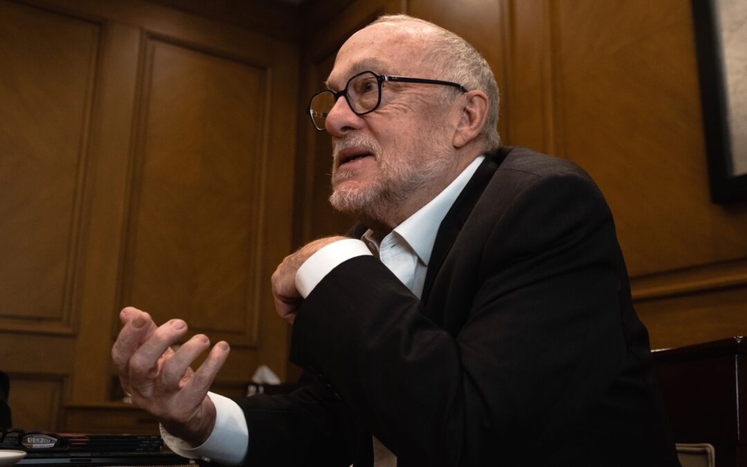 Baja penetración financiera exige a un Banxico ‘más contundente’ con la tasa: Heath