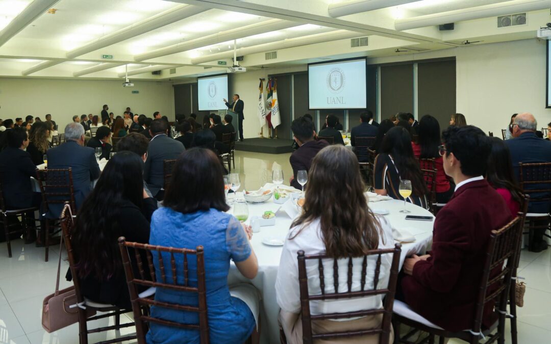 Exhorta Rector a visibilizar proyectos de UANL