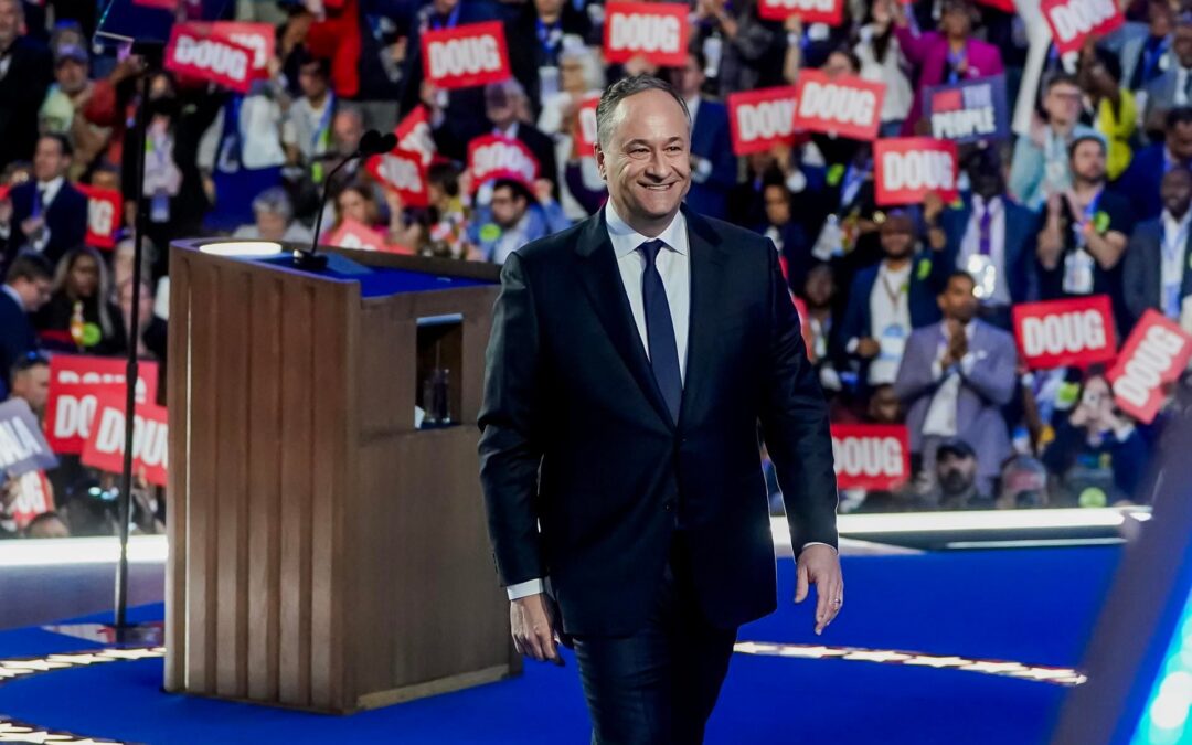 ¿Quién es Doug Emhoff, esposo de Kamala Harris y que podría ser primer caballero de EU?