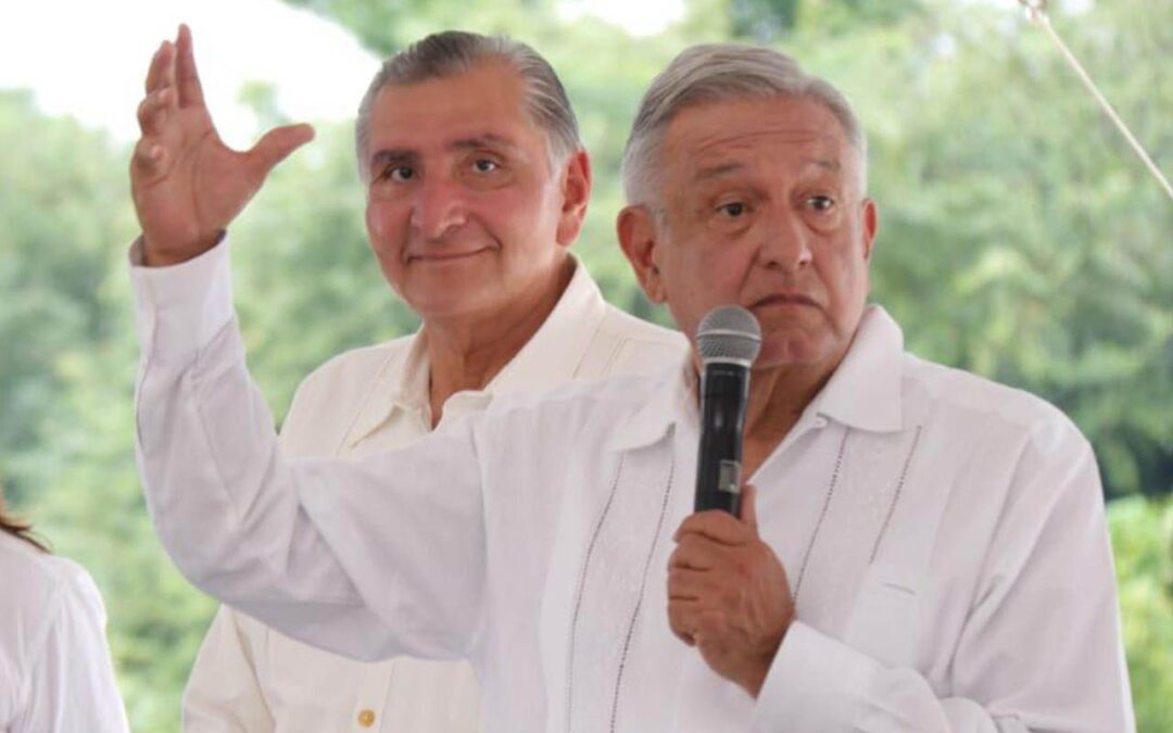 Ejército en las calles hasta 2028: AMLO pide a Adán Augusto convencer a todos los congresos locales