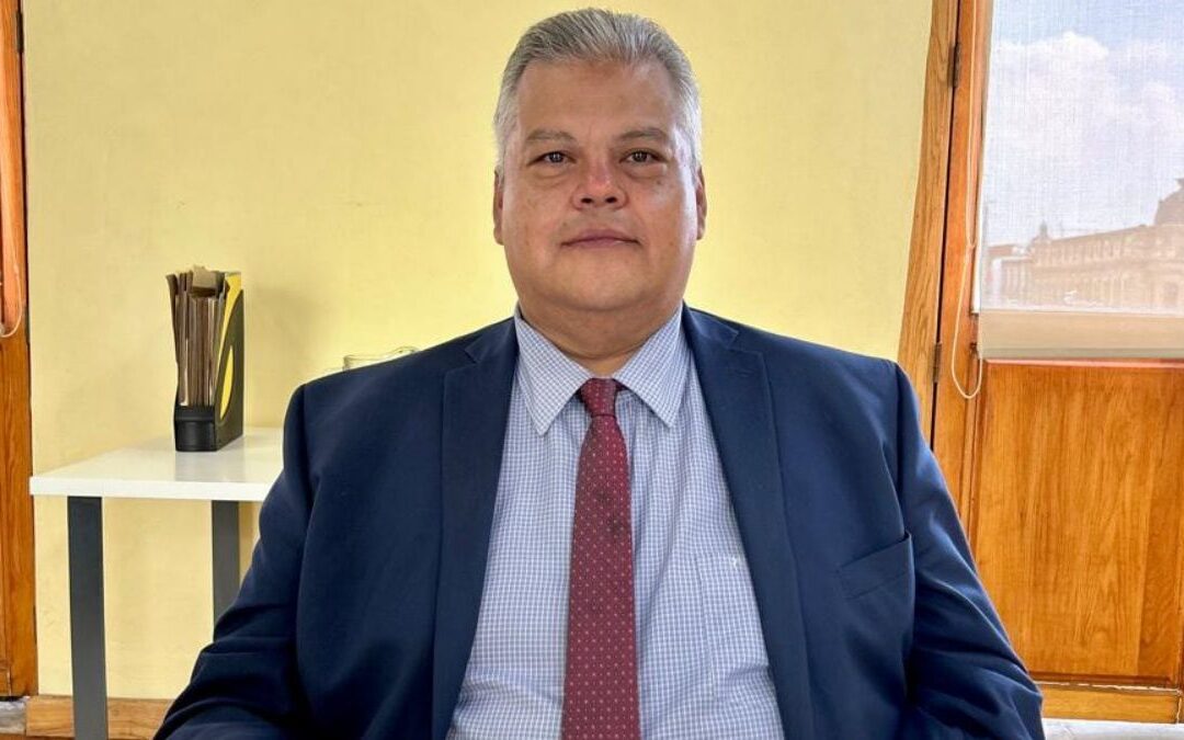 ¿Quién es Carlos Cervantes que trabajará con Clara Brugada en la Autoridad del Centro Histórico?