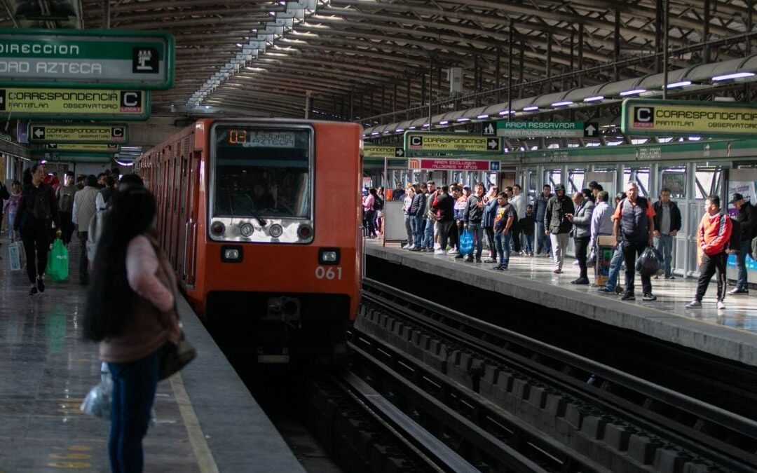 Metro de la CDMX va ‘muy lento’: ¿Por qué las líneas 3, 7 y B reportan retrasos de 20 minutos?
