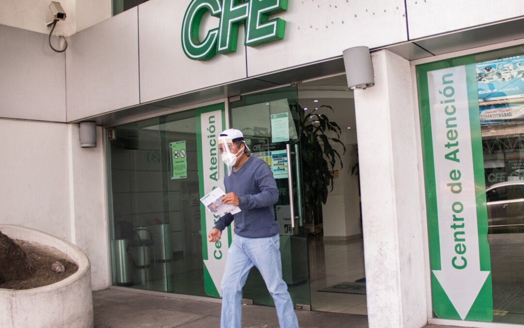San Valentín a luz de las velas: Tarifas eléctricas aumentarán 7.2% en febrero