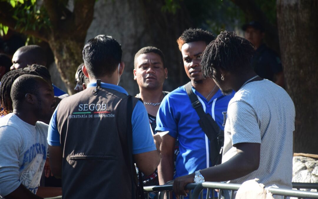 ‘En México vine a entender lo que es ser migrante’:  Así viven los haitianos en calles de CDMX