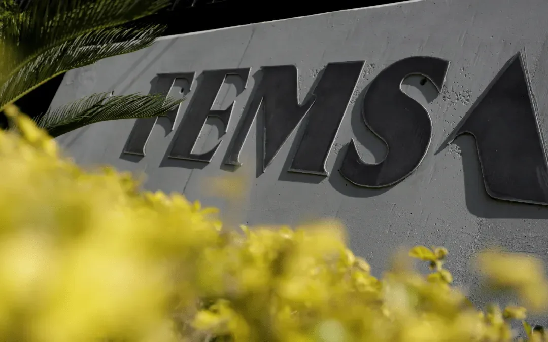 Vende Femsa a Imbera y Torrey en 8,000 mdp