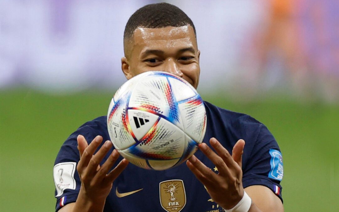 Qatar 2022: Kylian Mbappé ya es el futbolista más caro del mundo; solo mexicano Luis Chavez aumentó su valor