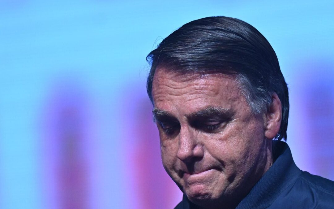 Bolsonaro desvió regalos valuados en 1.2 mdd: Policía de Brasil