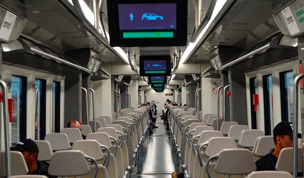 Trenes de pasajeros usarían vías actuales de carga