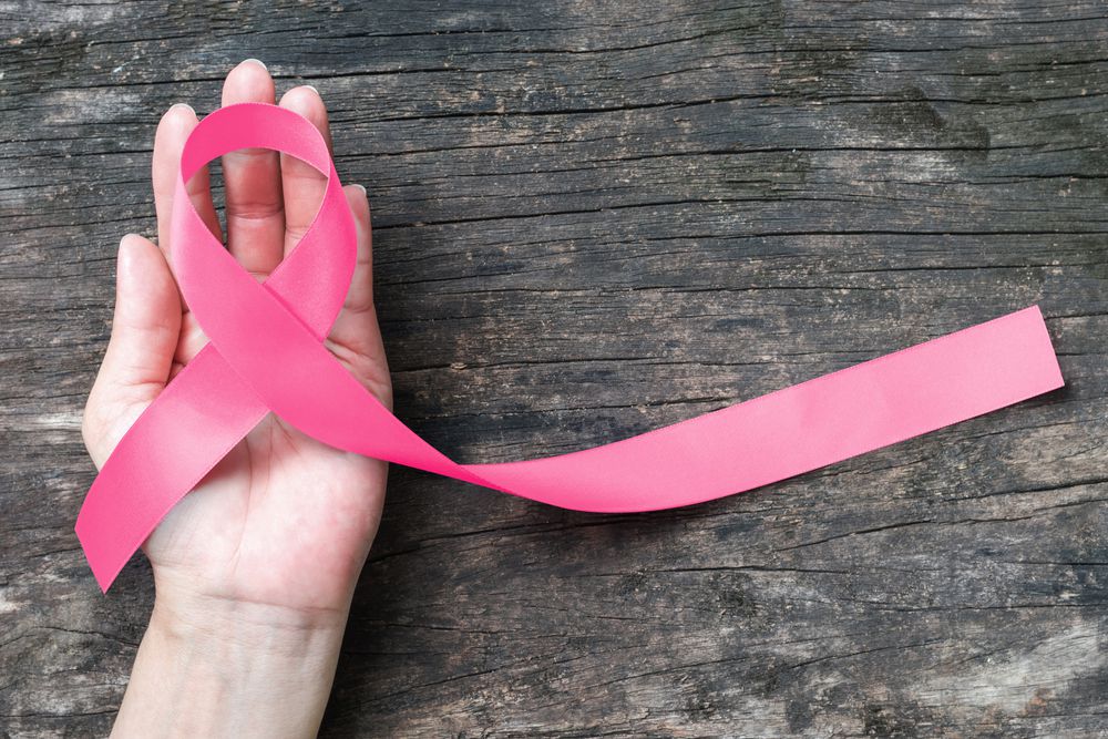 Cáncer de mama: Niña de 7 años es diagnosticada con un tumor maligno en las mamas