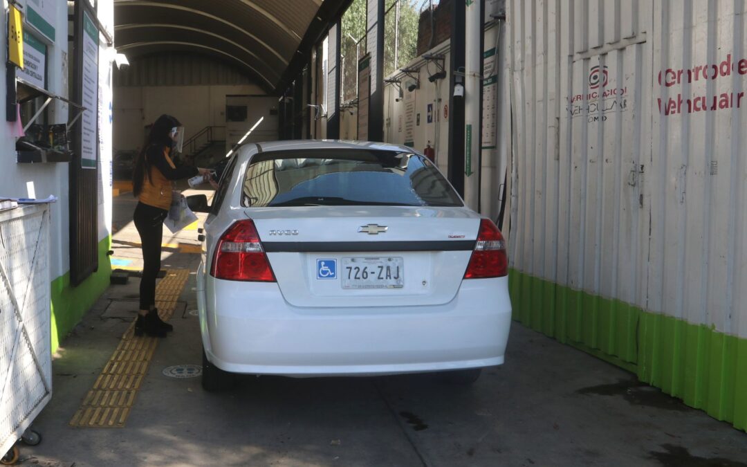 Verificación vehicular en CDMX y Edomex: ¿A qué placas y engomados les toca en diciembre?