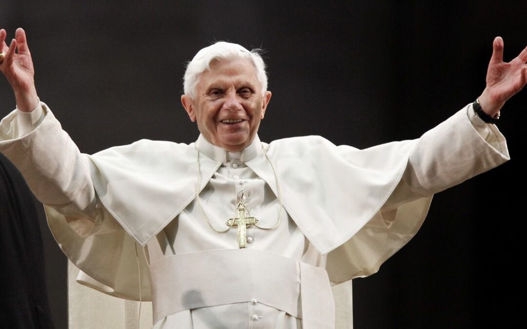 Benedicto XVI: ¿qué pasa si un papa emérito fallece?